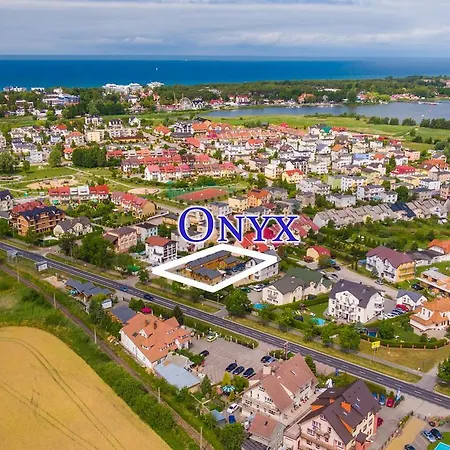 Onyx פארק נופש 3*